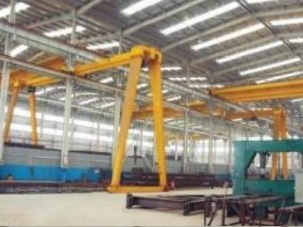 单梁半门式起重机