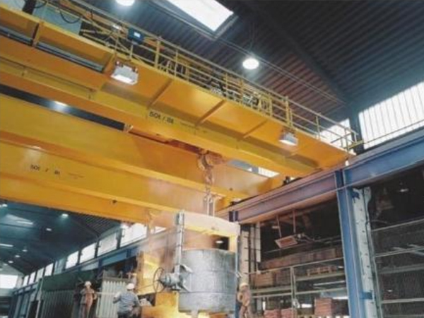 铸造桥式起重机