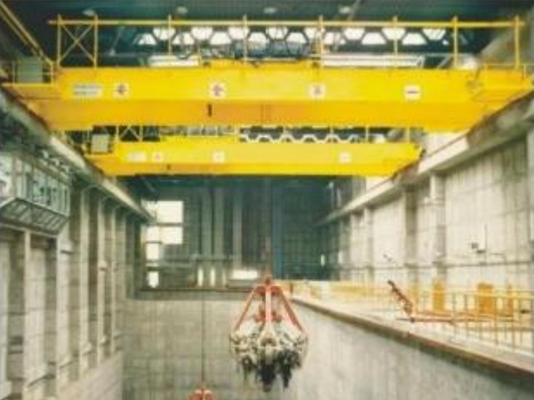 抓斗桥式起重机