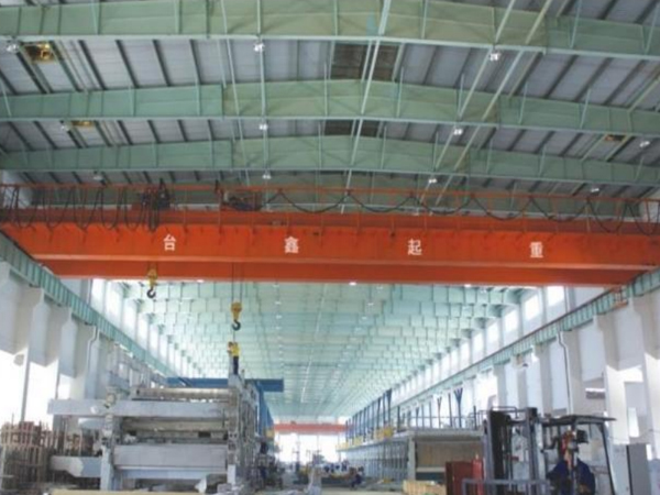 QE型双梁桥式起重机