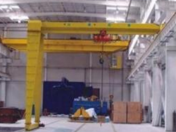 单梁半门式起重机